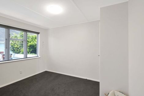 Photo of property in 2/39 Tararua Street, Trentham, Upper Hutt, 5018