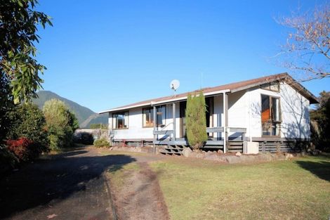 Photo of property in 72 Valley Road, Kawerau, 3127