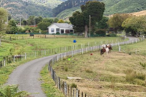 Photo of property in 347 Waitohu Valley Road, Otaki, 5583