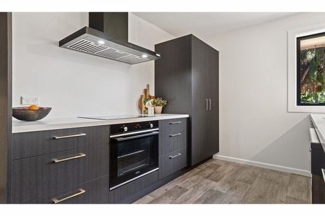 Photo of property in 1/100 Prestons Road, Redwood, Christchurch, 8051