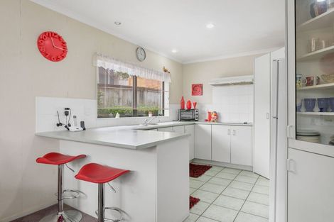 Photo of property in 19 Lochinver Drive, Nawton, Hamilton, 3200