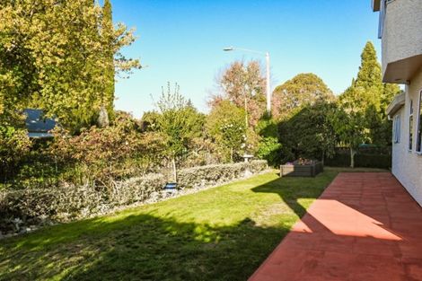 Photo of property in 60 Lucknow Road, Havelock North, 4130