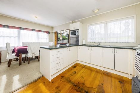Photo of property in 1 Short Street, Manurewa East, Auckland, 2102