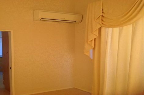 Photo of property in 35 Jane Eyre Drive, Somerville, Auckland, 2014