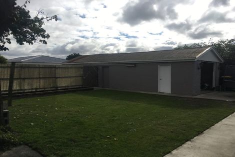 Photo of property in 4 Dunstan Crescent, Hornby, Christchurch, 8042