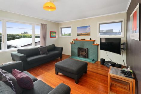 Photo of property in 18 Terry Street, Blockhouse Bay, Auckland, 0600