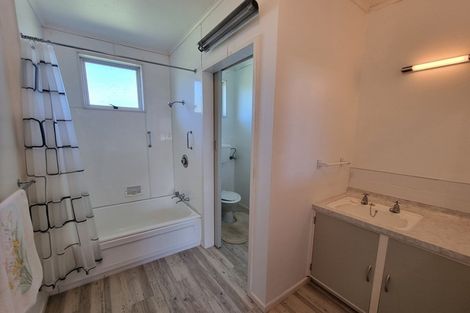 Photo of property in 17c Cambridge Street, Pahiatua, 4910