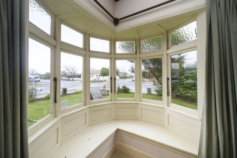 Photo of property in 11 Beresford Street, Takaro, Palmerston North, 4410