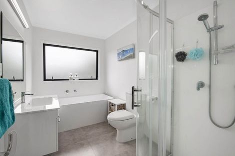 Photo of property in 12 Champers Way, Warkworth, 0910