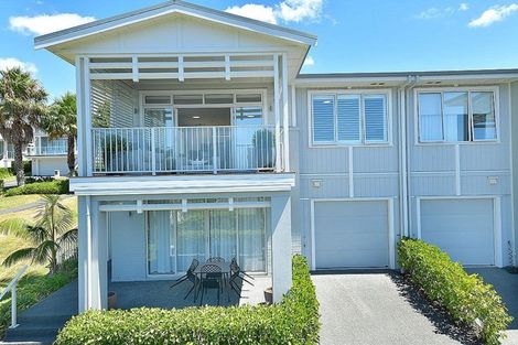 Photo of property in 46 Panorama Heights, Orewa, 0931