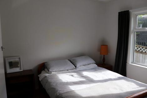 Photo of property in 19 Gavin Road, Raumati Beach, Paraparaumu, 5032