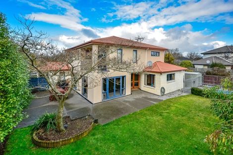 Photo of property in 7 Fairway Drive, Shirley, Christchurch, 8061