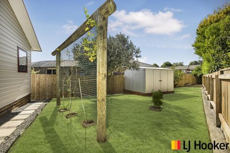 Photo of property in 16 Muirfield Street, Wattle Downs, Auckland, 2103