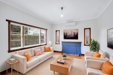 Photo of property in 22 Opoia Road, Hamilton East, Hamilton, 3216