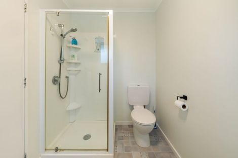 Photo of property in 333 Fergusson Drive, Heretaunga, Upper Hutt, 5018