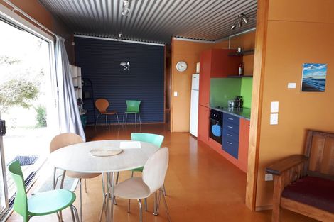 Photo of property in 22 Babbacombe Avenue, Otaki Beach, Otaki, 5512