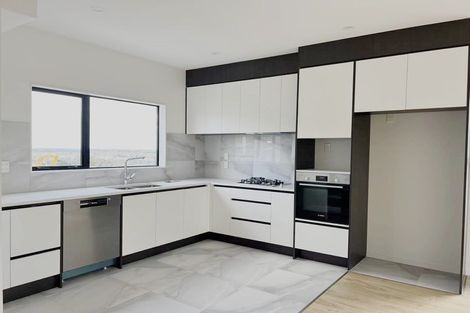 Photo of property in 41b Crestview Rise, Papakura, 2110