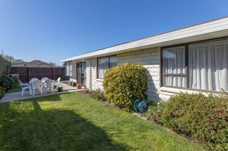 Photo of property in 1/201 Harewood Road, Papanui, Christchurch, 8053