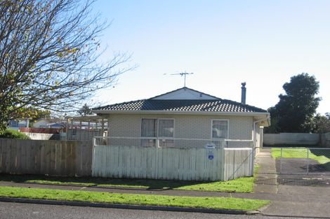 Photo of property in 50 Sunlands Drive, Manurewa, Auckland, 2102