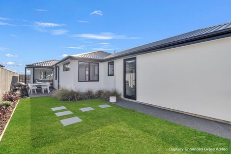 Photo of property in 63 Pegasus Main Street, Pegasus, 7612