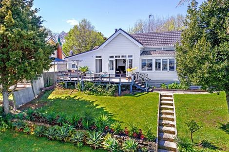 Photo of property in 60 Stout Street, Whataupoko, Gisborne, 4010