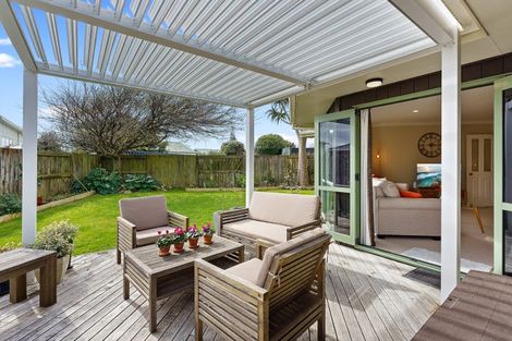 Photo of property in 7 Caughley Place, Otaki Beach, Otaki, 5512
