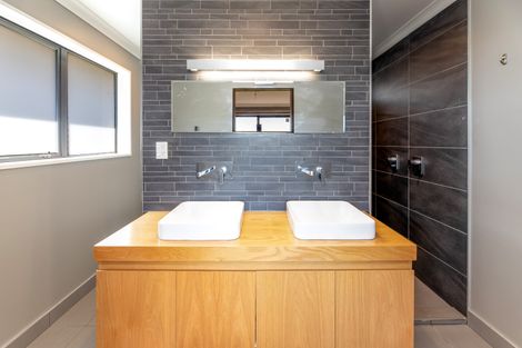 Photo of property in 7 Dundee Close, Darfield, 7510