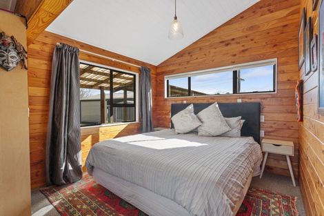 Photo of property in 18 Whakaroa Road, Kinloch, Taupo, 3385