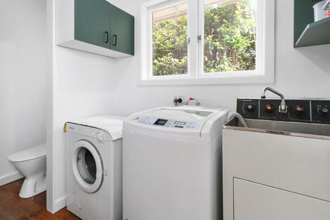 Photo of property in 18 Terry Street, Blockhouse Bay, Auckland, 0600