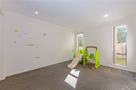 Photo of property in 33 Fingal Way, Gulf Harbour, Whangaparaoa, 0930