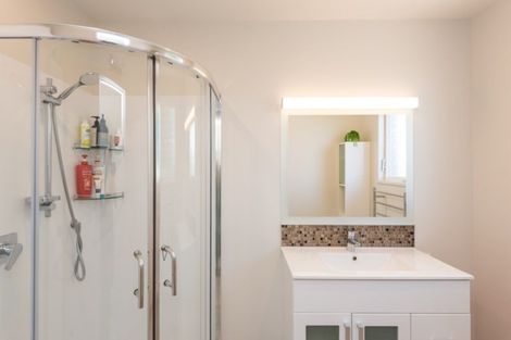 Photo of property in 1/15 Marriotts Road, North New Brighton, Christchurch, 8083