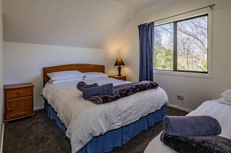 Photo of property in 1 Tussock Way, Ohakune, 4625