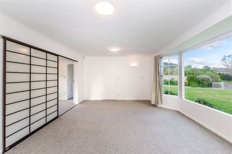 Photo of property in 9 Lesley Grove, Waikanae, 5036