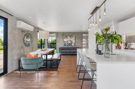 Photo of property in 1 Luke Place, Otara, Auckland, 2023