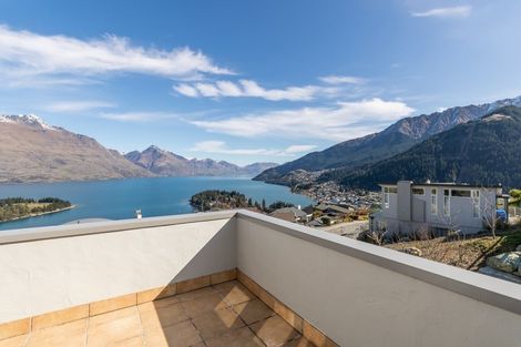 Photo of property in 20a Manchester Place, Queenstown, 9300