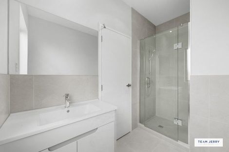 Photo of property in 6 Wild Flower Way, Karaka, Papakura, 2113