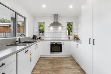 Photo of property in 24b Rimutaka Street, Paraparaumu, 5032