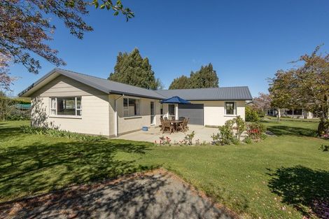 Photo of property in 100 School Road, Yaldhurst, Christchurch, 7676