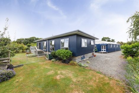 Photo of property in 33 Lower High Street, Marton, 4710