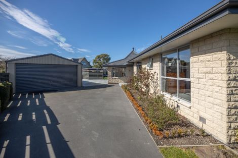Photo of property in 11 Goya Place, Bishopdale, Christchurch, 8051