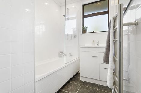 Photo of property in 1 Marsh Place, Cromwell, 9310