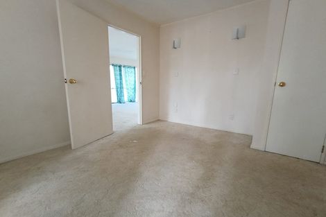 Photo of property in 2/62 Tonar Street, Northcote, Auckland, 0627