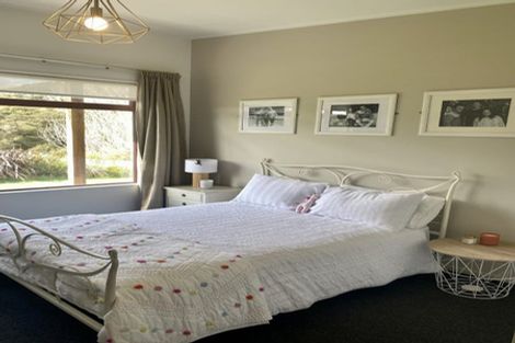Photo of property in 62 Kingsdale Park Drive, Aokautere, Palmerston North, 4471
