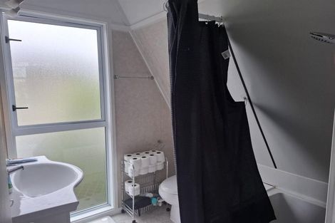 Photo of property in 7d June Place, Hamilton East, Hamilton, 3216