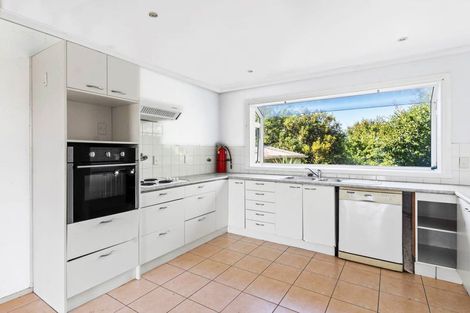 Photo of property in 52 Beaumonts Way, Manurewa, Auckland, 2102