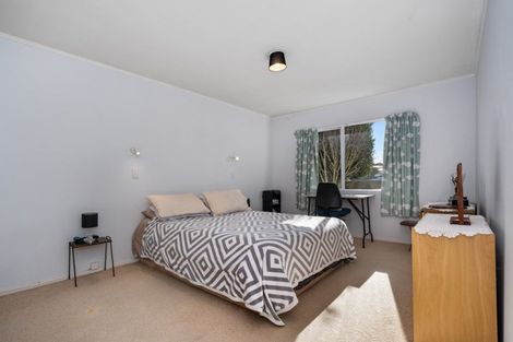 Photo of property in 14 Pemberton Crescent, Greerton, Tauranga, 3112