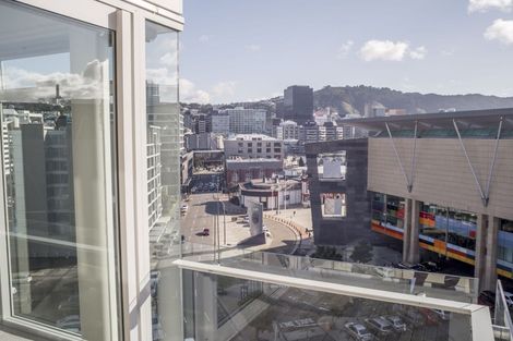 Photo of property in Piermont Apartments, 8a/82 Cable Street, Te Aro, Wellington, 6011