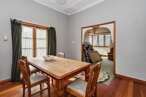 Photo of property in 16 Huia Avenue, Forest Lake, Hamilton, 3200