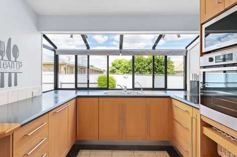 Photo of property in 23 Mews Place, Forest Lake, Hamilton, 3200
