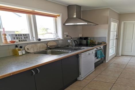 Photo of property in 5 Okataina Street, Pakuranga Heights, Auckland, 2010